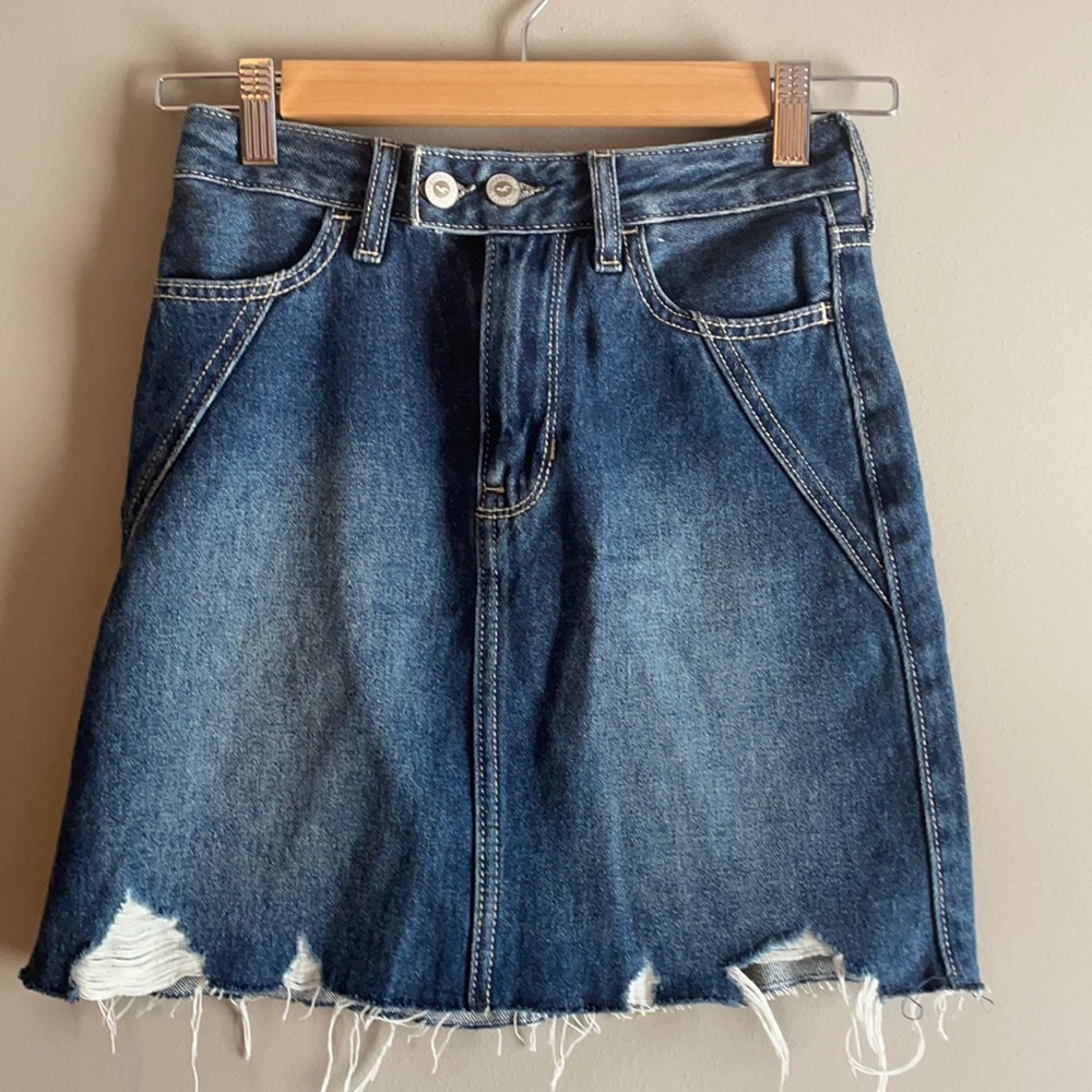 Hollister Jean skirt size 00